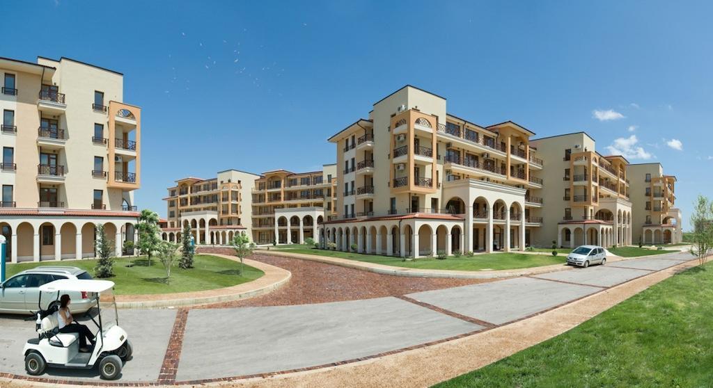 Golf Apartments Балчик Экстерьер фото